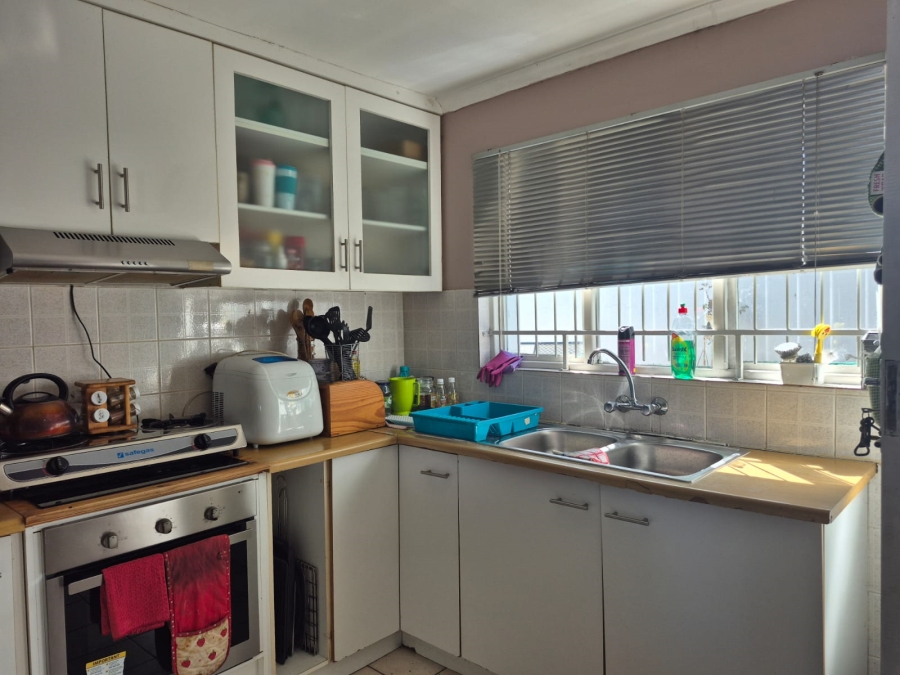 3 Bedroom Property for Sale in Belgravia Western Cape